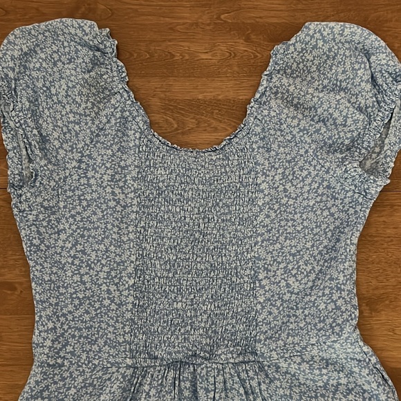Abercrombie & Fitch Blue & White floral pattern size M babydoll cottagecore - Picture 8 of 11